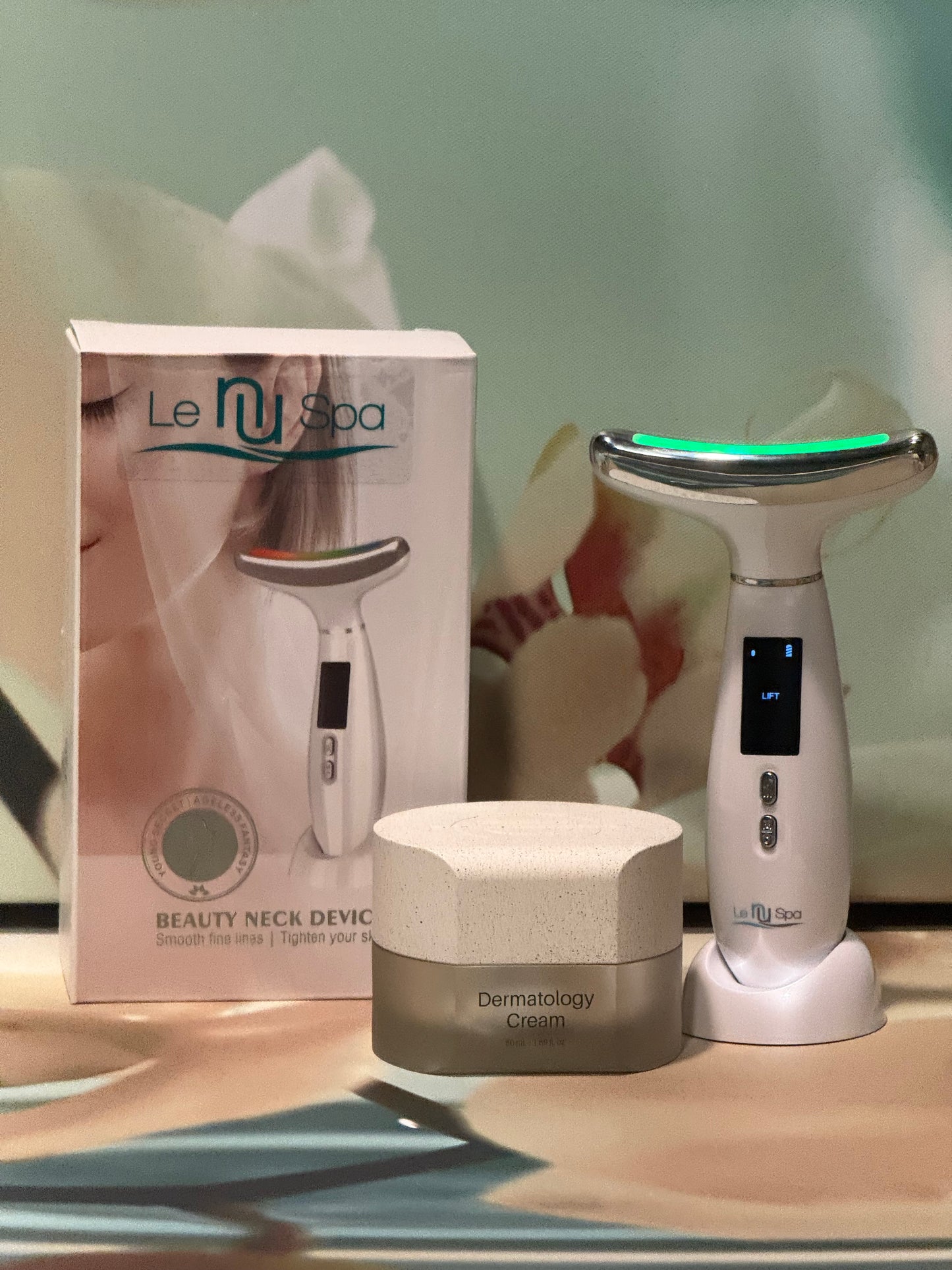 Le Nu Spa Beauty Neck Device