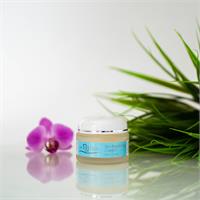 Le Nu Skin Brightening Cream